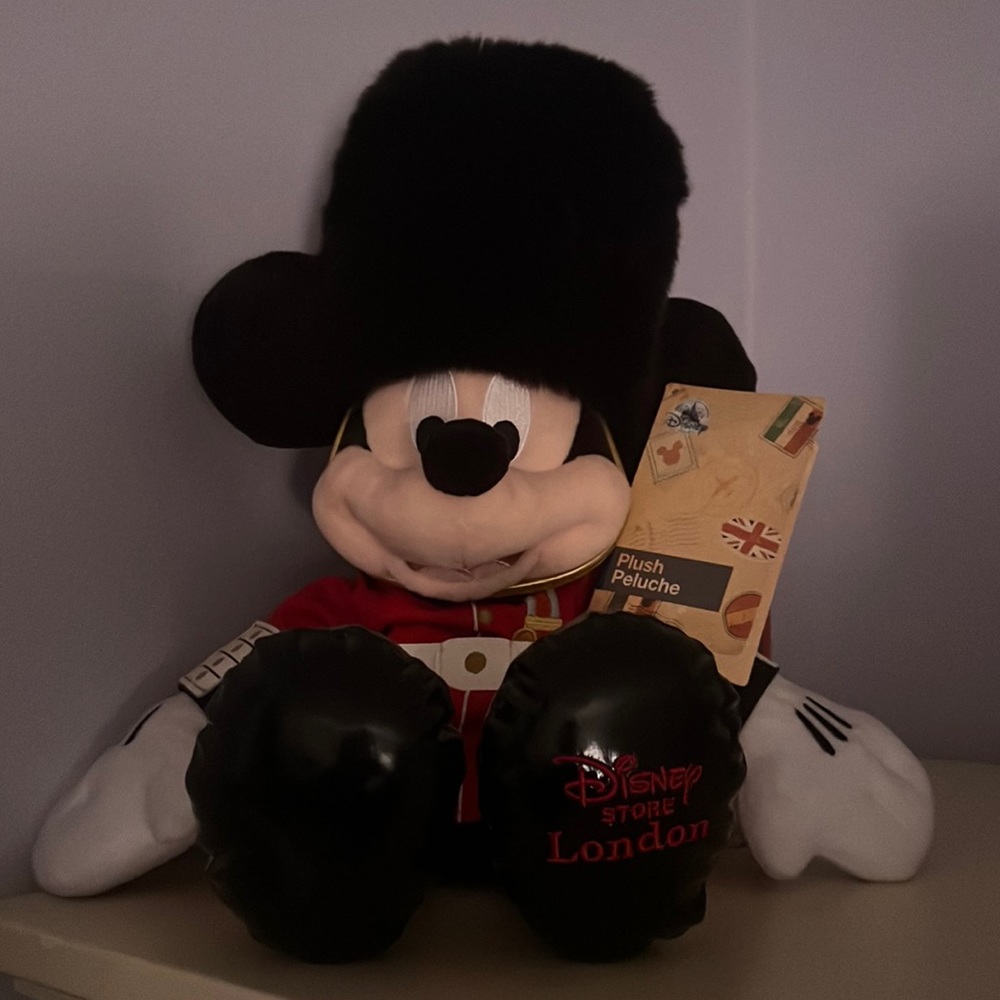 MICKEY MOUSE DISNEY STORE LONDON PLUSH